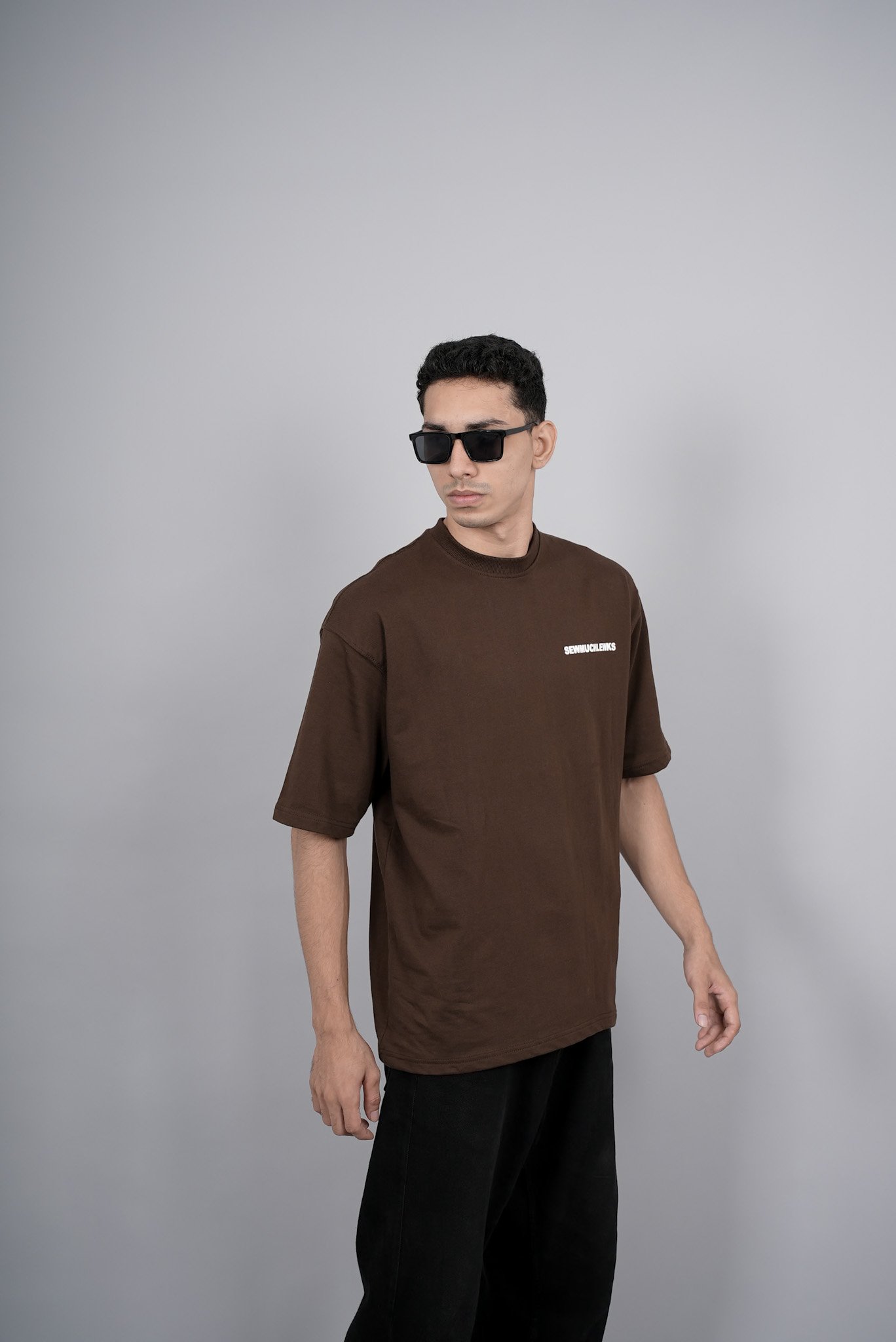 Minimal Logo Oversized Tee – Brown - Image 10