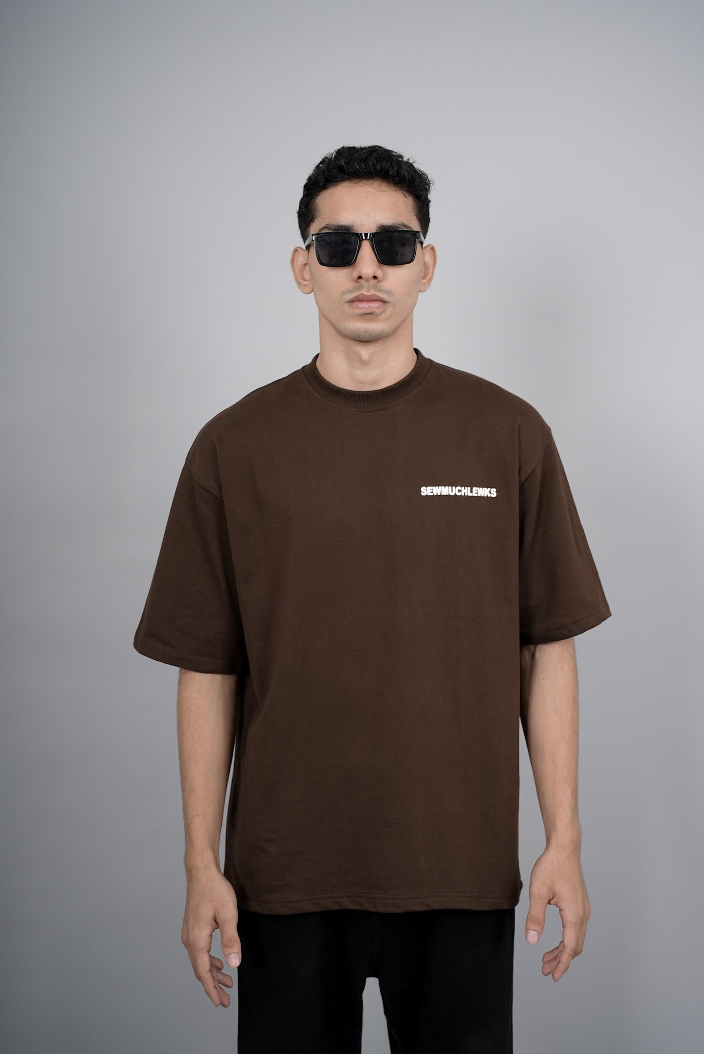 Minimal Logo Oversized Tee – Brown - Image 3