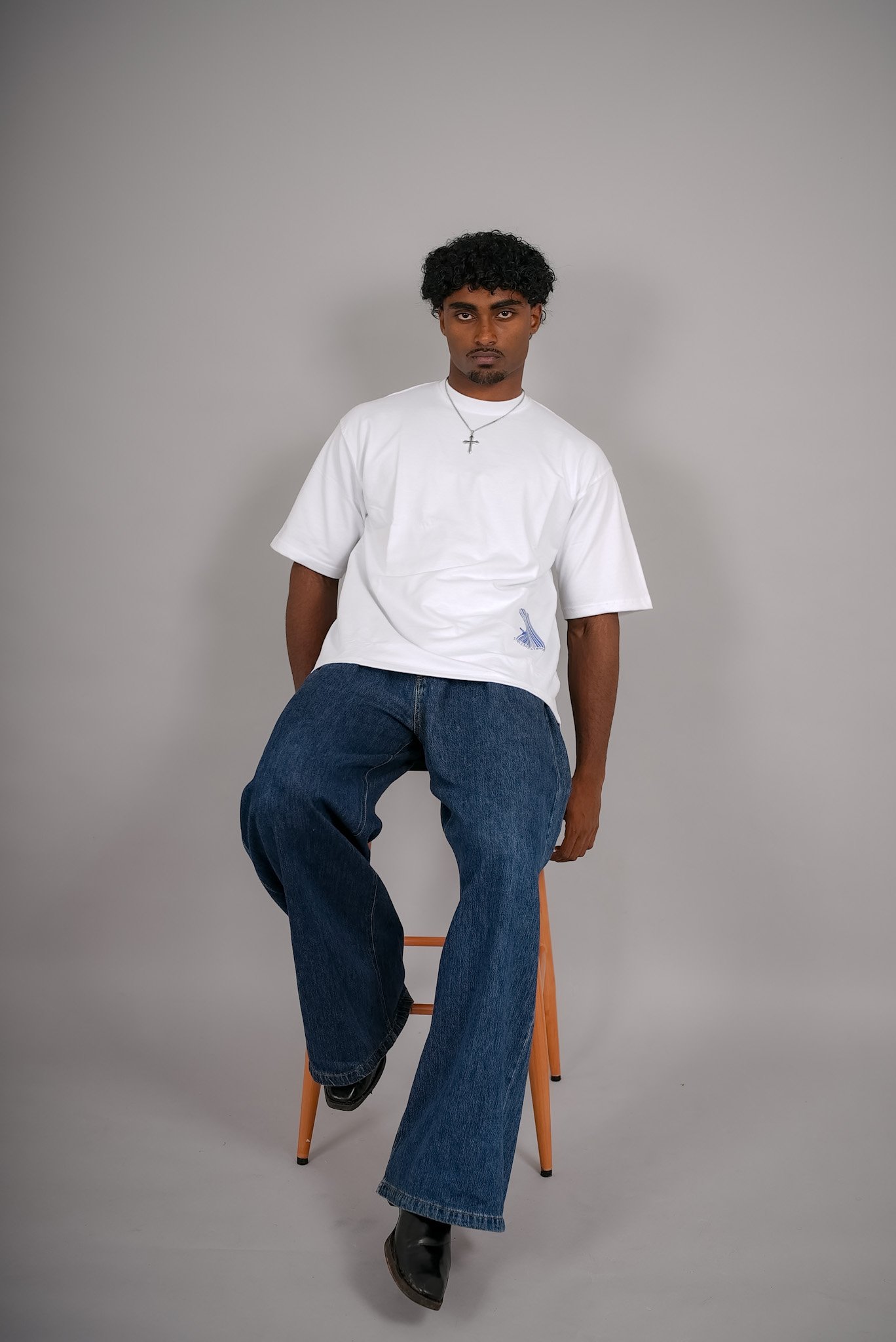 No Bad Waves Premium Oversized Tee – White